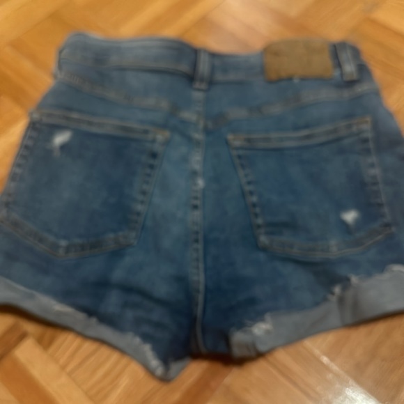 Blue Jean shorts - Picture 2 of 2